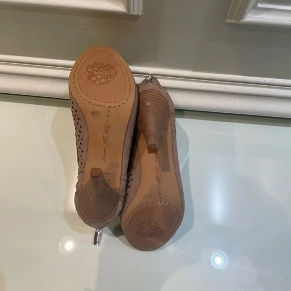 Vince Camuto peep toe booties - Picture 8 of 11